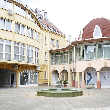 Premium Home Pécs Eksteriør billede